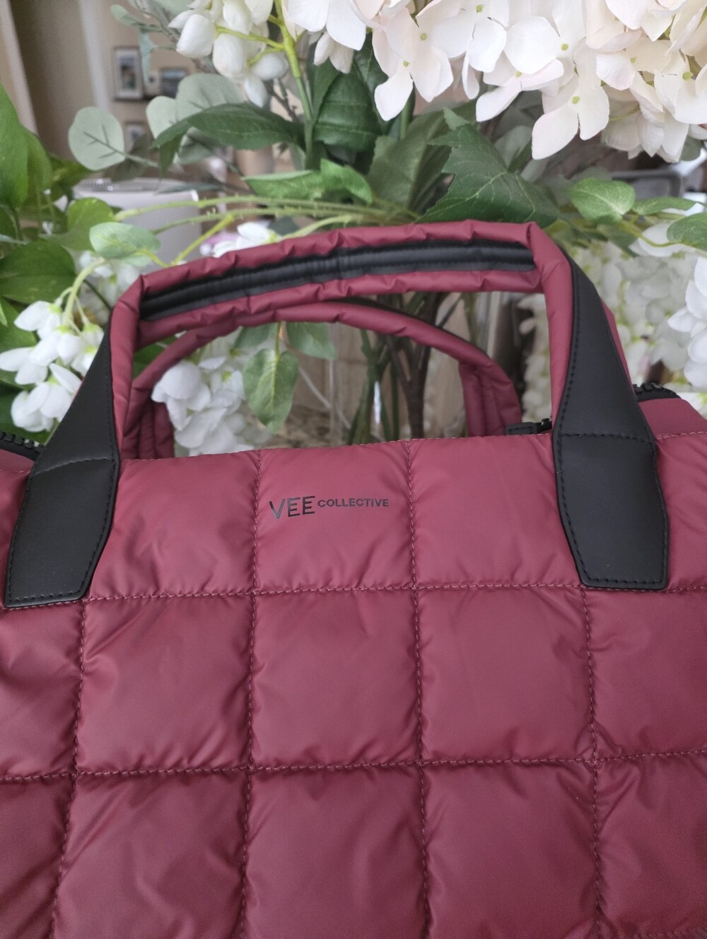 NWOT Vee Collective Porter Tote - Medium Biking Red - Picture 8 of 12